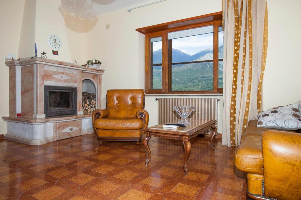 Villa Attilio Balsorano Vecchio エクステリア 写真